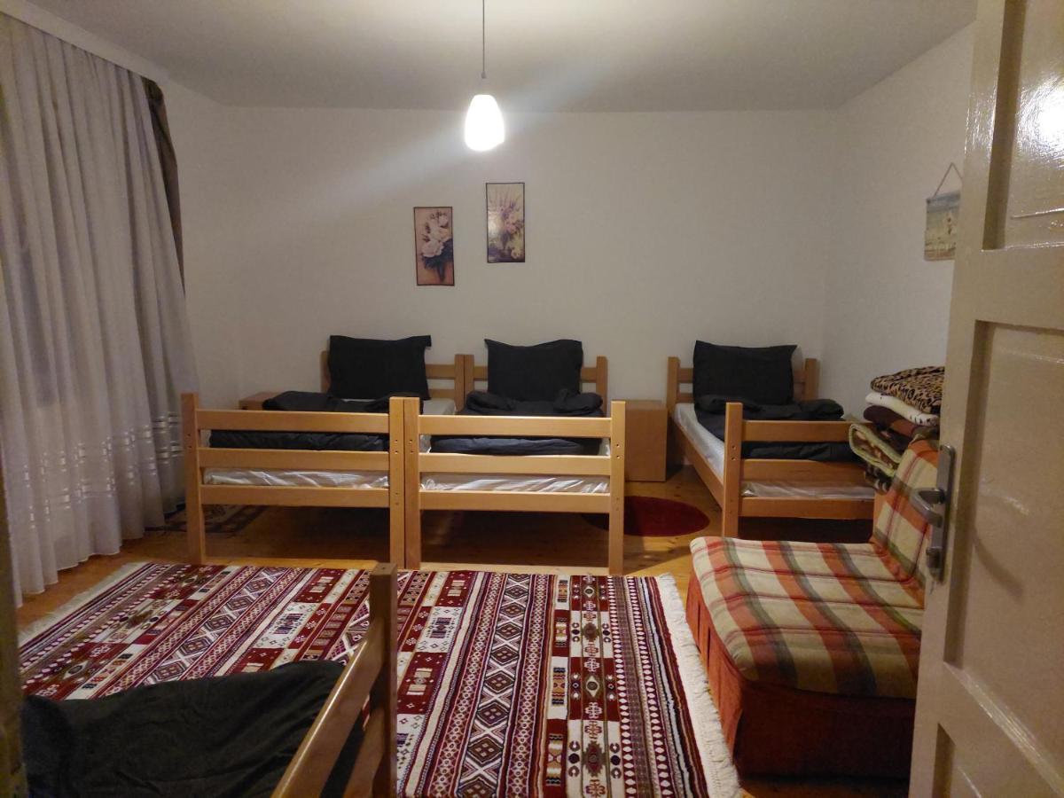 Hostel Bushati Prizren Exterior photo